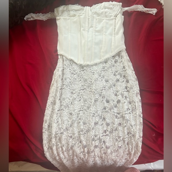 Outcast Dress - Picture 1 of 3